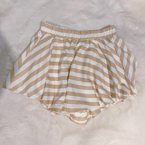 Pretty little thing striped skort